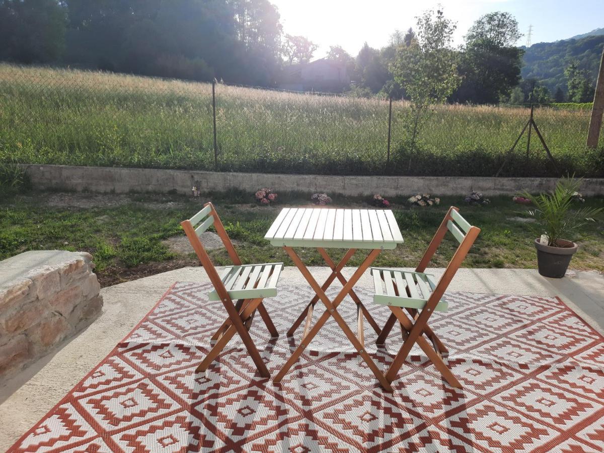 לינה וארוחת בוקר Le Jardin De Moulis, Saint Girons, Ariege, Pyrenees, מראה חיצוני תמונה